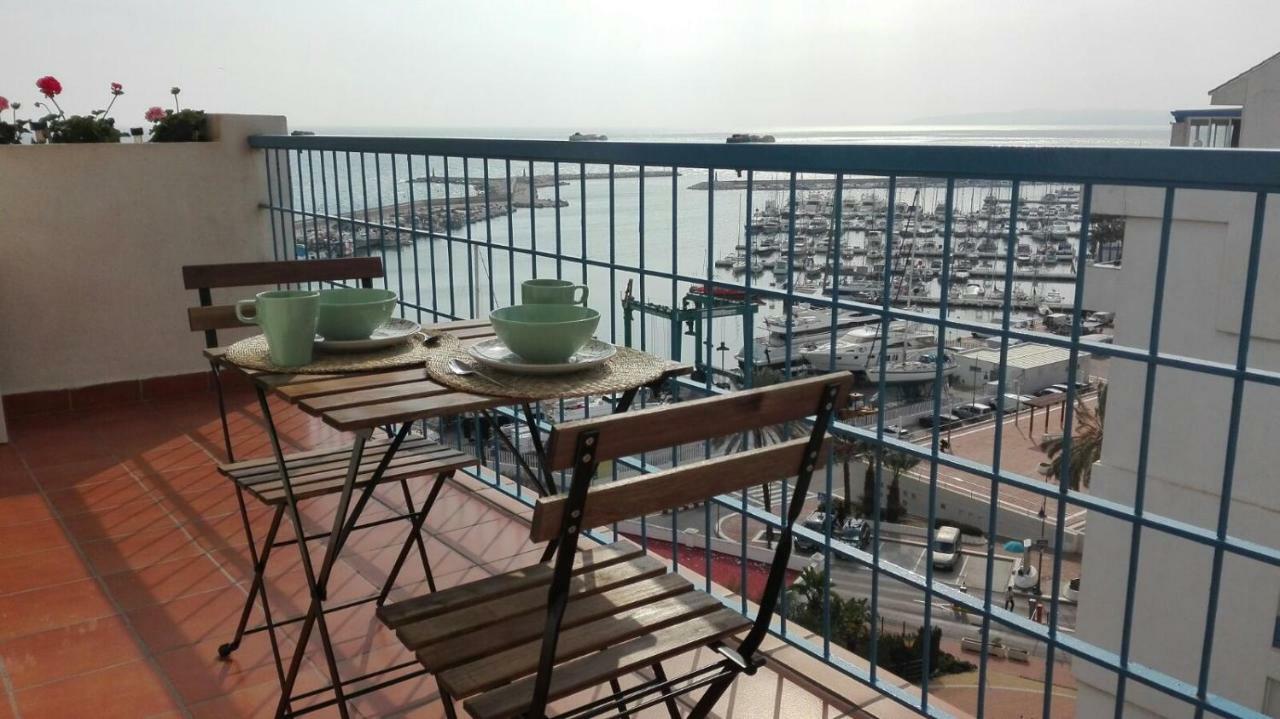 Vista Al Faro Apartment Estepona Exterior foto